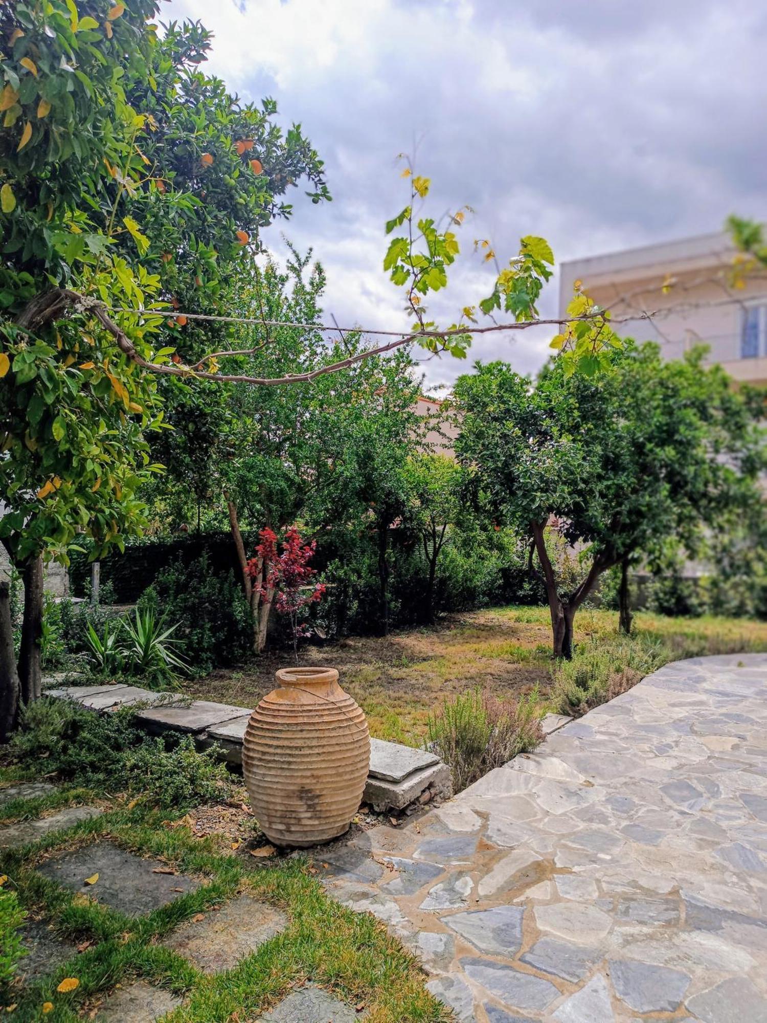 Betty'S Garden House Villa Nea Anchialos Bilik gambar